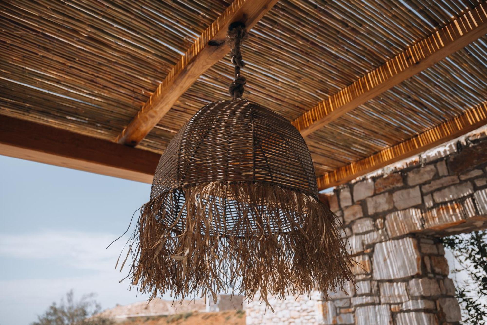 Kosmitis & * Naousa (Paros)